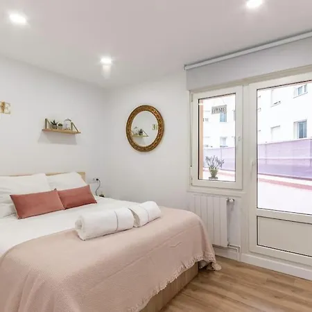 Old Town At Your Feet! Terrace And Private Parking *