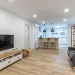 شقة Old Town At Your Feet! Terrace And Private Parking